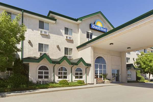 Exterior view - Days Inn Steinbach
