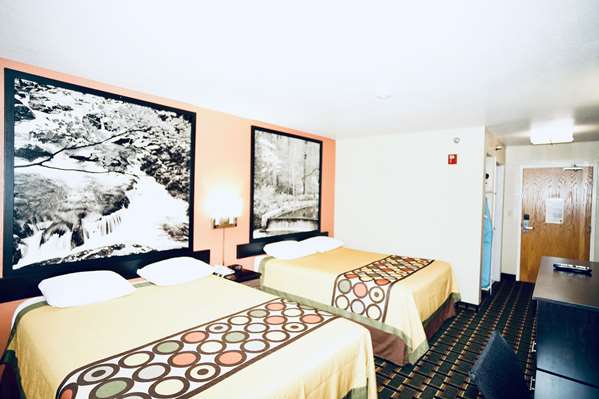  - Super 8 Hotel Crossville