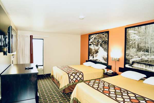  - Super 8 Hotel Crossville