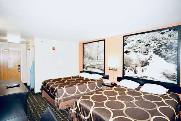  - Super 8 Hotel Crossville