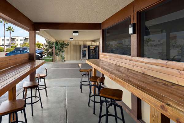  - Howard Johnson Inn San Diego State University