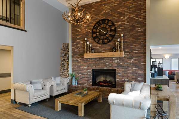  - Ramada Inn Cochrane