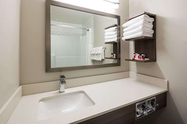  - Ramada Inn Cochrane