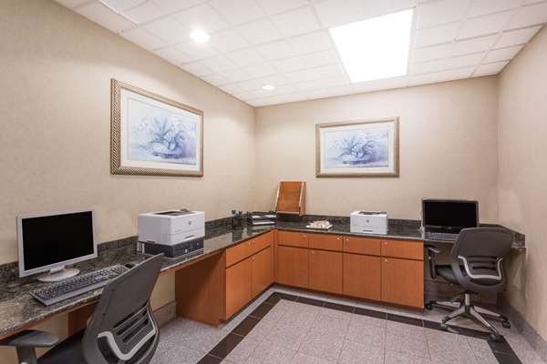 Conference Area - Wingate by Wyndham Hotel Airport Orlando