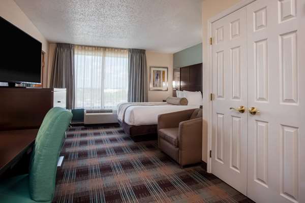  - Wingate by Wyndham Hotel Airport Orlando