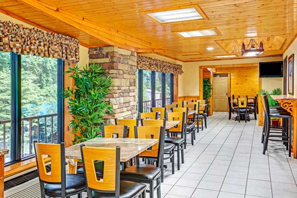  - Baymont Inn & Suites Gatlinburg