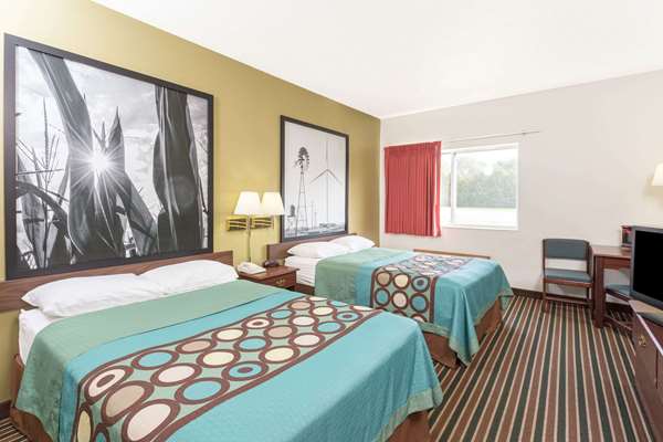  - Super 8 Motel Cresco