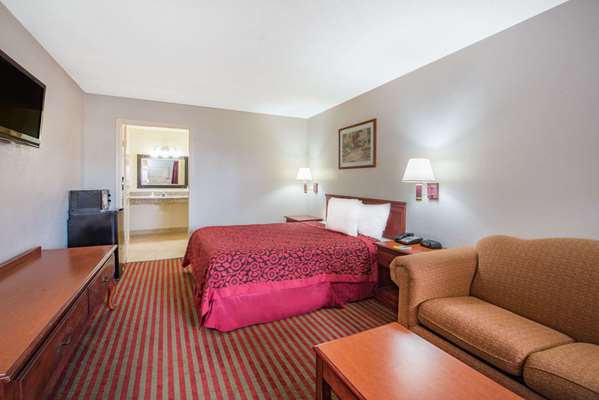  - Days Inn McAllen