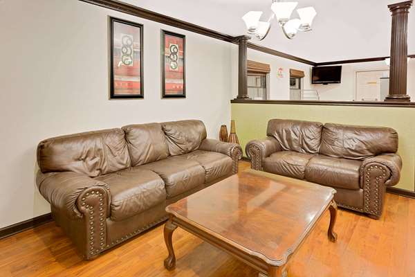  - Super 8 Motel Hazen - I-40, Exit 193