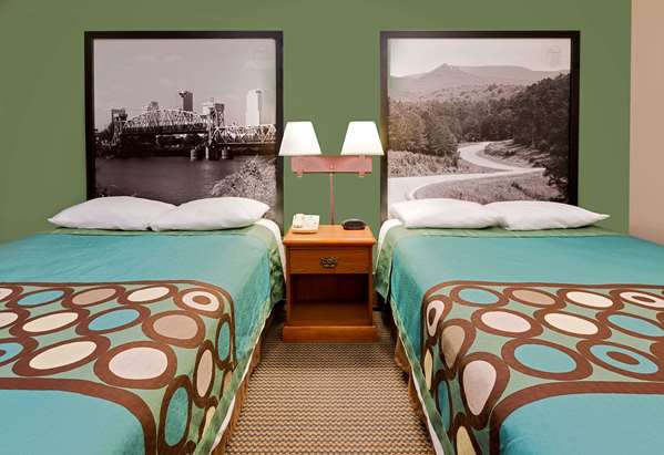  - Super 8 Motel Hazen - I-40, Exit 193