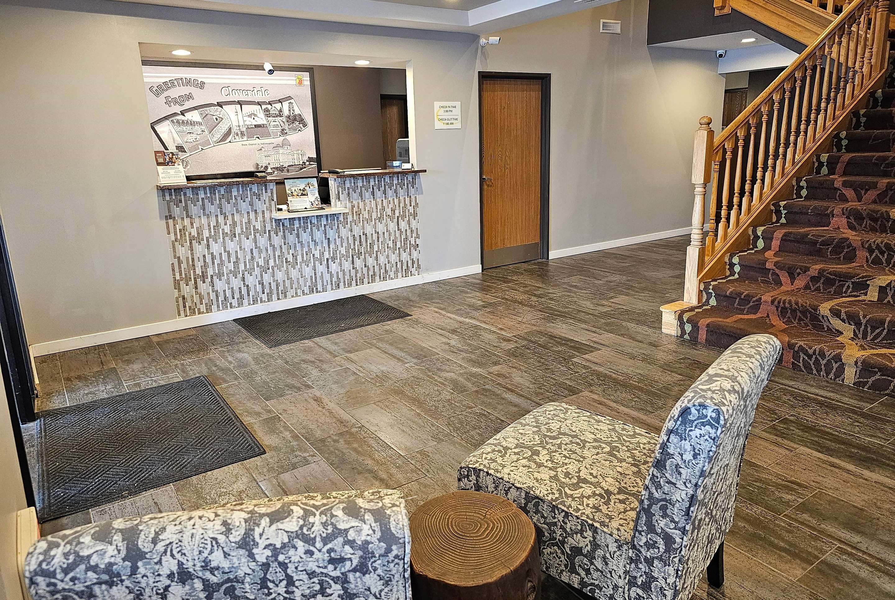 Reception | Super 8 by Wyndham Cloverdale