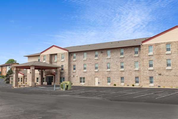 Exterior view - Ramada Hotel Sellersburg - I-65, Exit 9