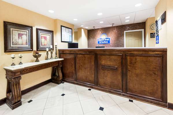  - Days Inn & Suites Prattville - I-65, Exit 179