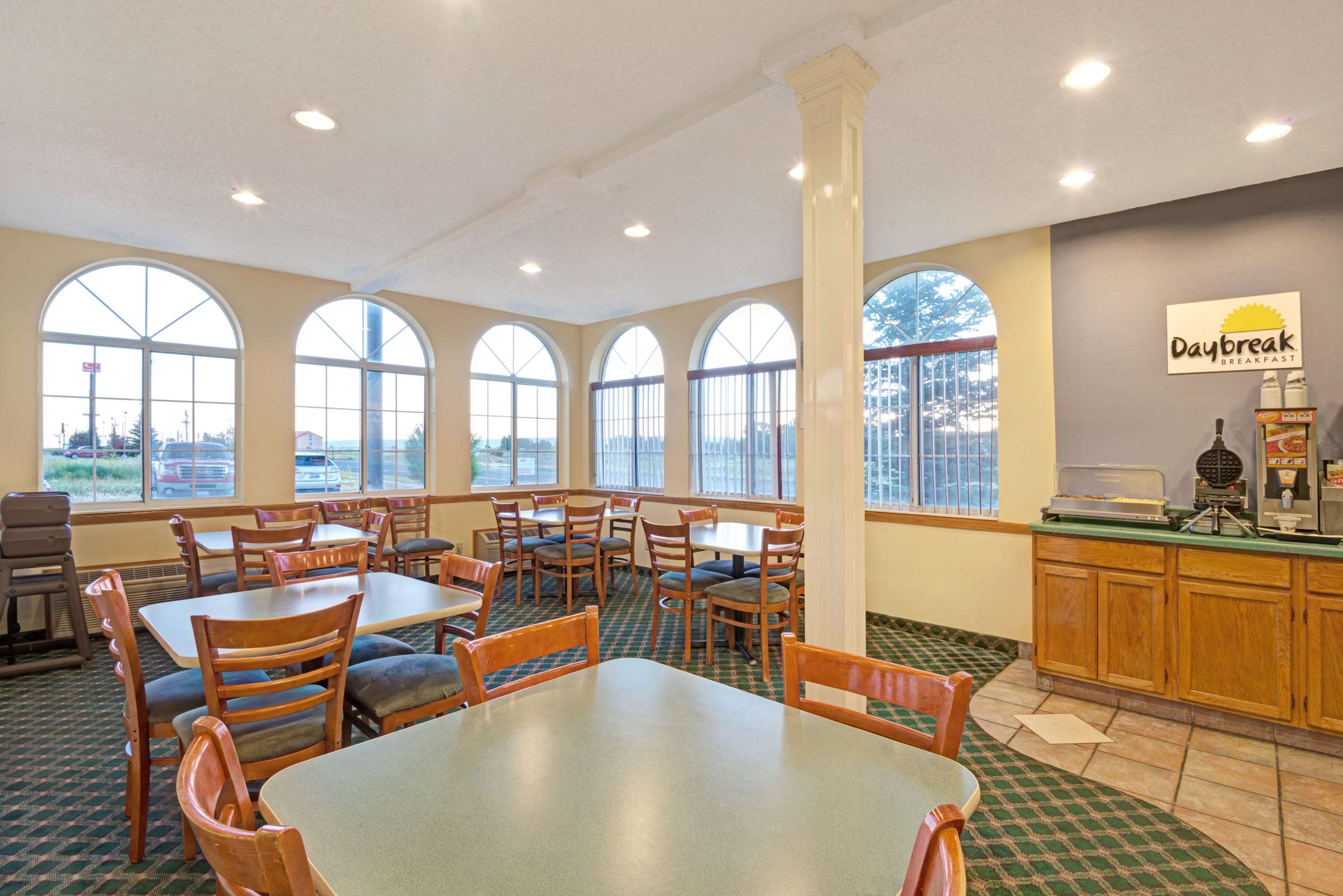 Breakfast Area | Days Inn by Wyndham Laramie