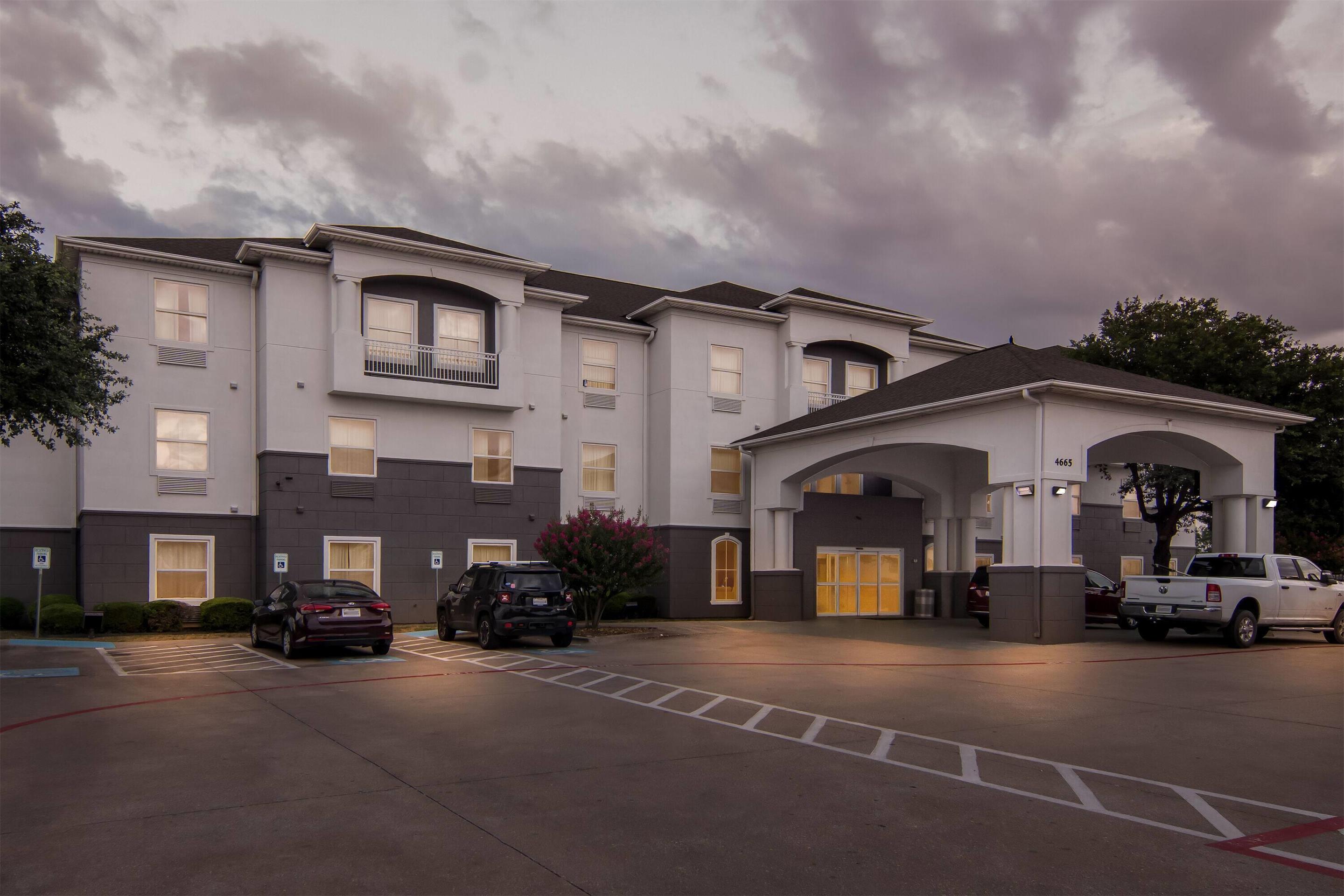 Exterior | Super 8 by Wyndham Fort Worth Stockyards