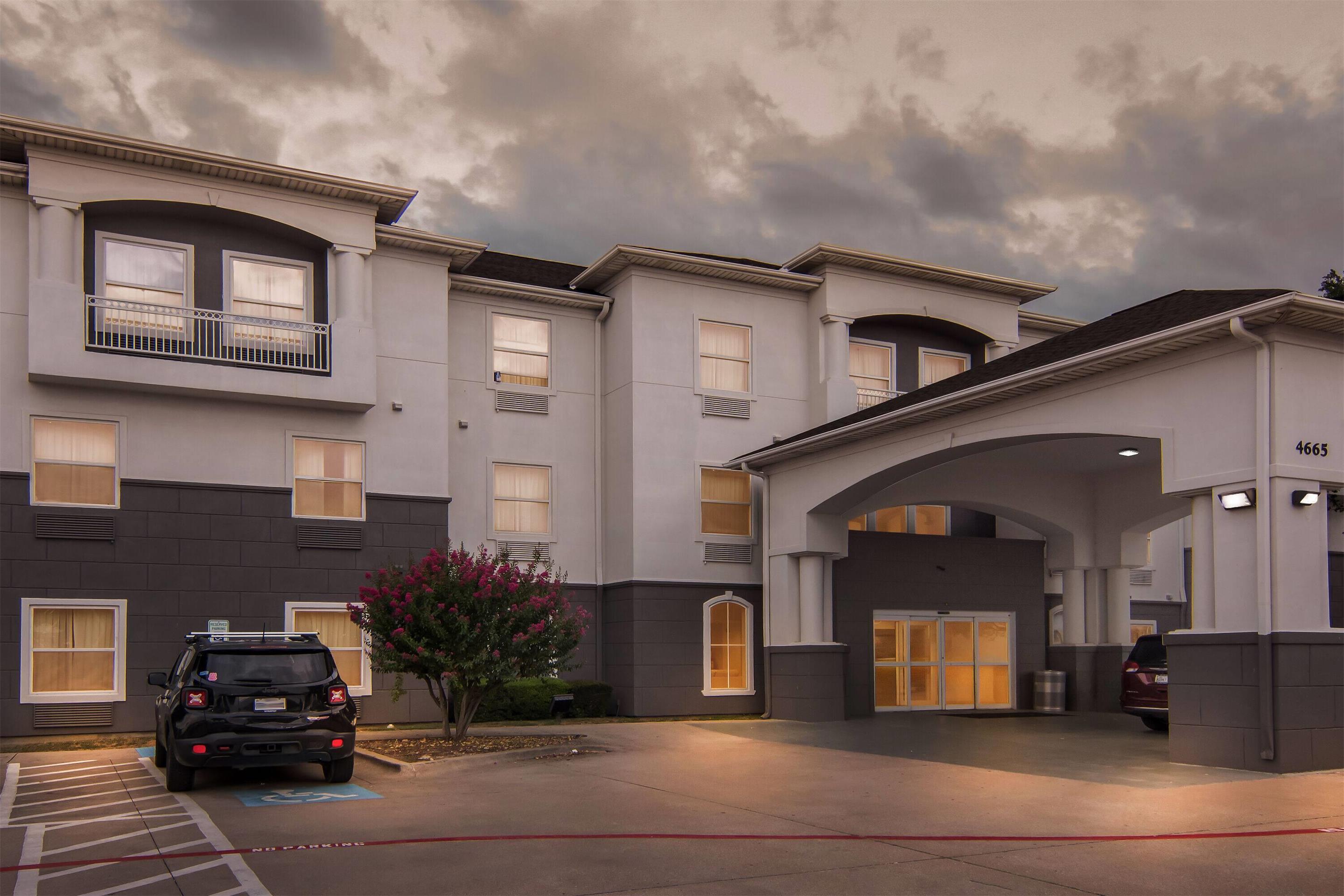 Exterior | Super 8 by Wyndham Fort Worth Stockyards