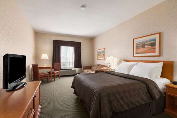  - Days Inn Saskatoon
