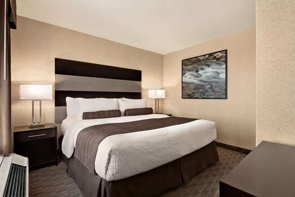 Suite - Days Inn Saskatoon