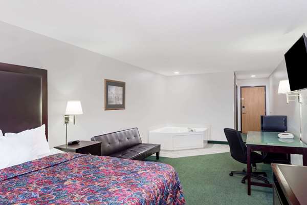  - Days Inn Manchester