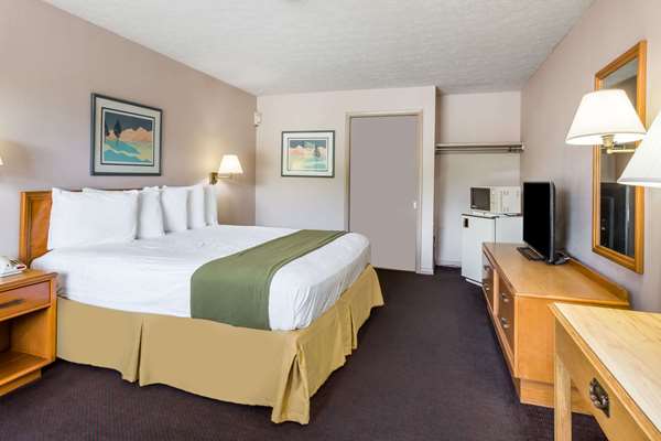  - Days Inn Bedford