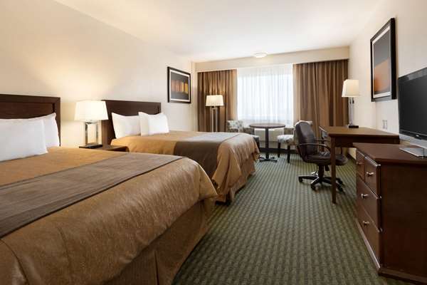  - Travelodge Weyburn