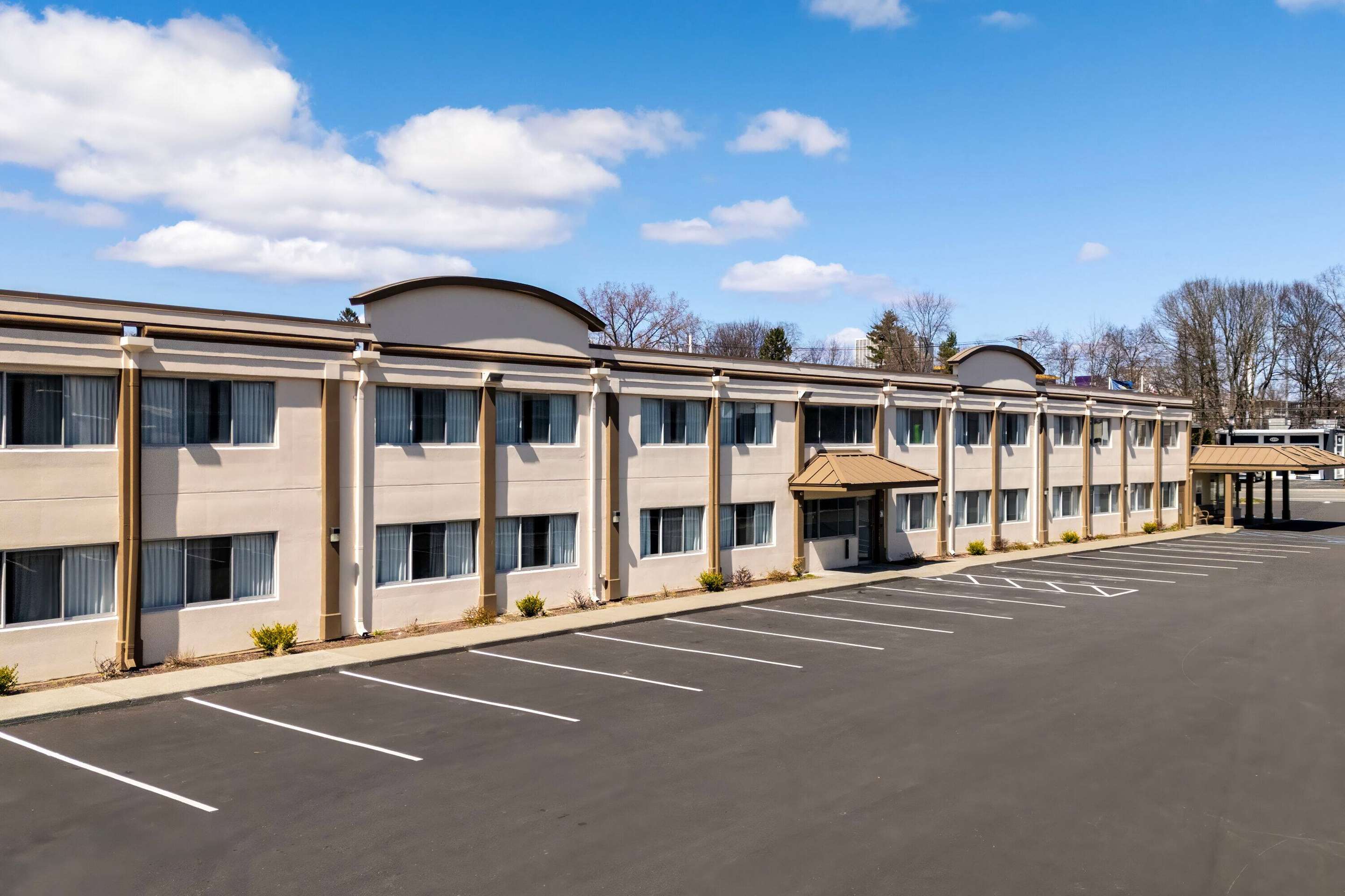 Exterior | Days Inn by Wyndham Albany SUNY
