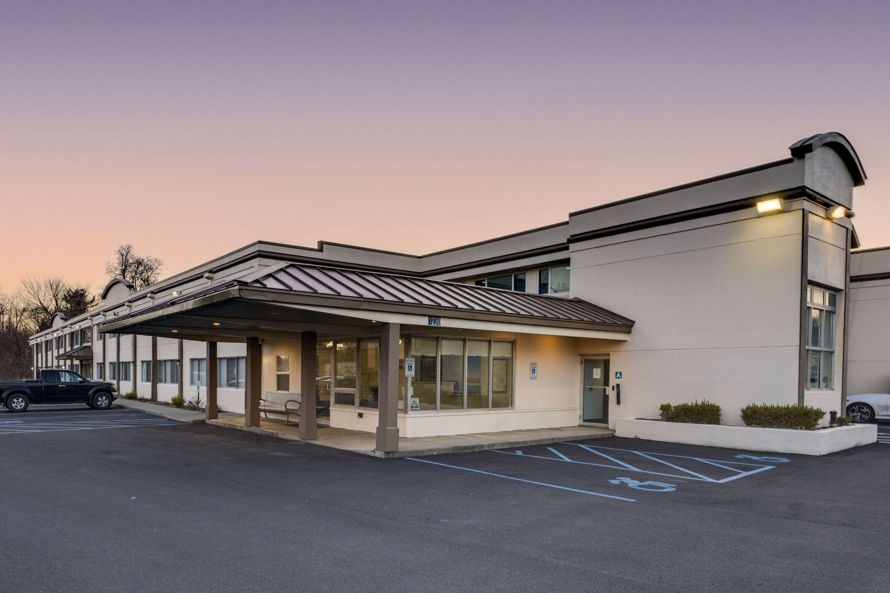 Exterior | Days Inn by Wyndham Albany SUNY