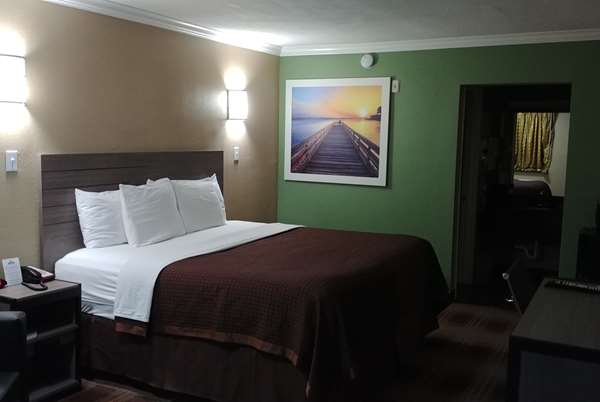  - Days Inn Houston - I-10, Exit 776A