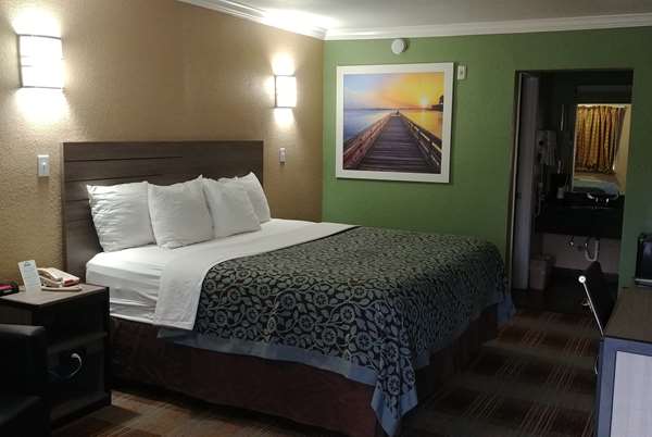  - Days Inn Houston - I-10, Exit 776A