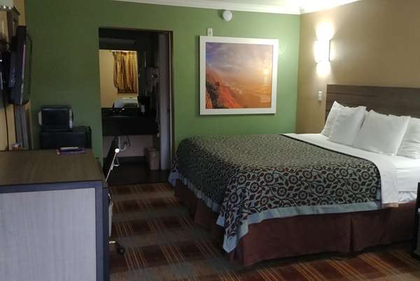  - Days Inn Houston - I-10, Exit 776A