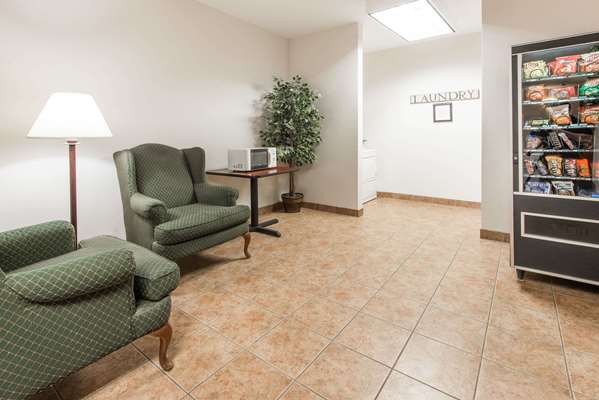  - Super 8 Hotel Union