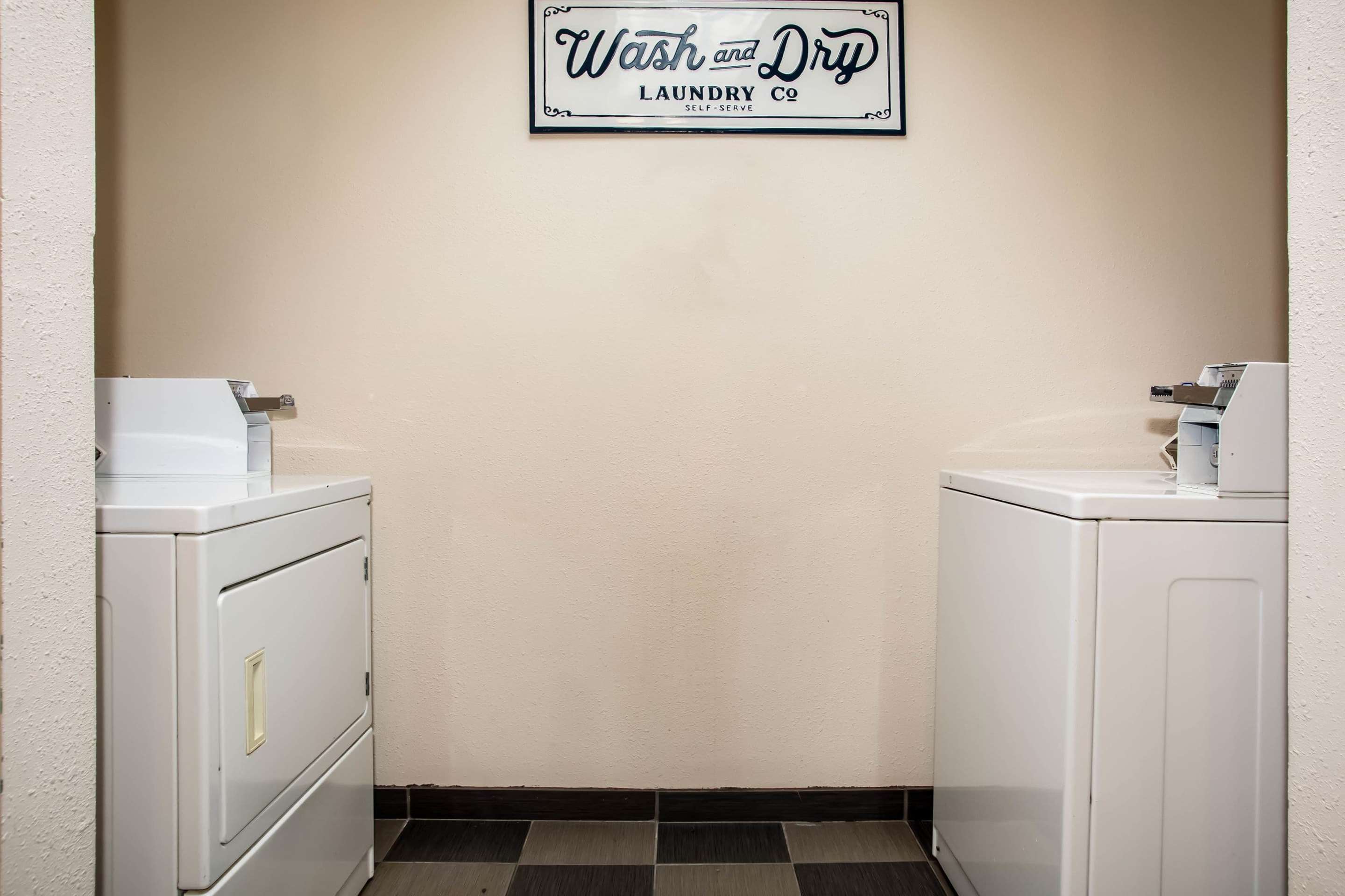 Laundry | Super 8 by Wyndham Union