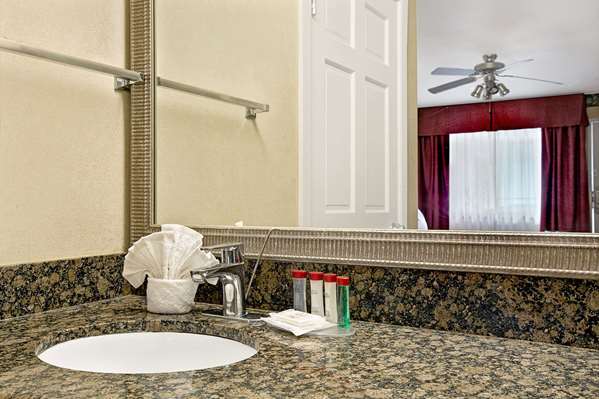  - Ramada Limited Hotel Redondo Beach