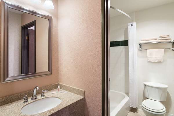  - Super 8 Motel Bonanza Inn & Casino Fallon