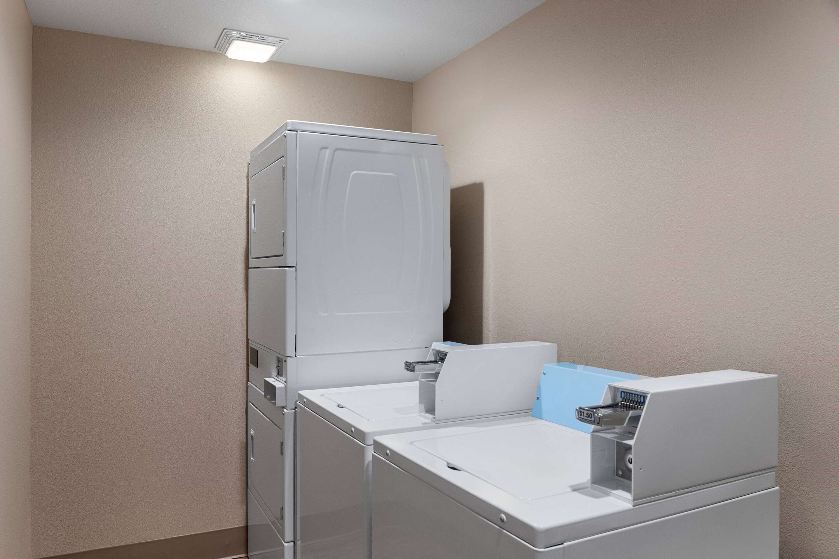 Laundry | Super 8 by Wyndham Fallon