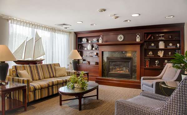  - Ramada Inn Boston - I-93, Exit 12