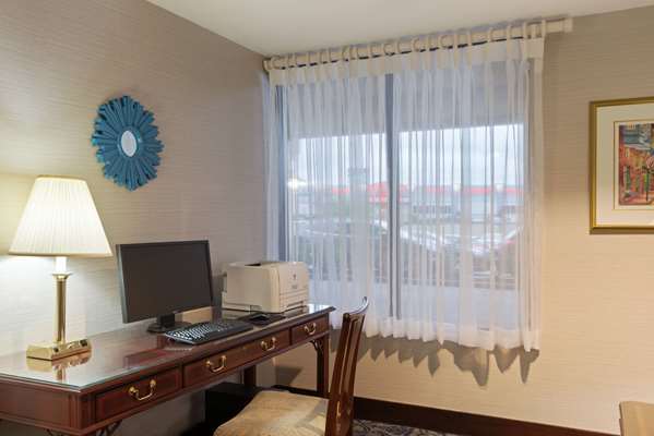 Conference Area - Ramada Inn Boston - I-93, Exit 12