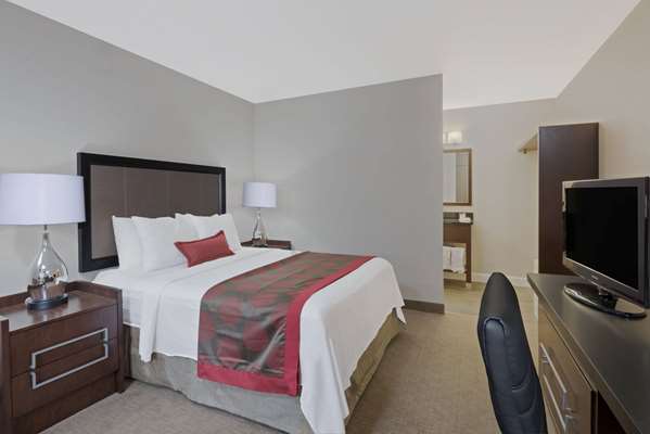  - Ramada Inn Boston - I-93, Exit 12