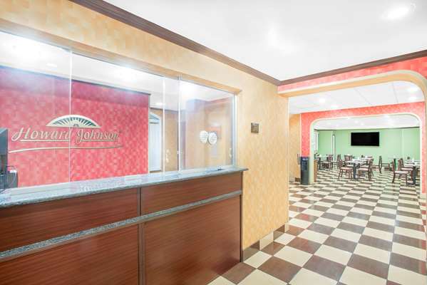  - Howard Johnson Inn North Bergen