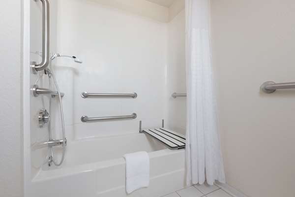  - Super 8 Motel Fort Bragg