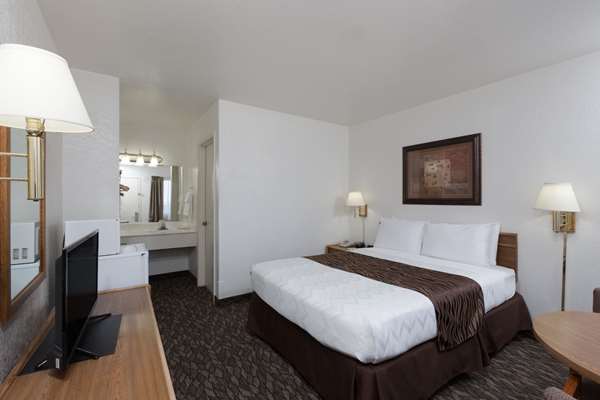  - Super 8 Motel Fort Bragg