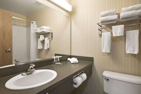  - Super 8 Hotel High Level