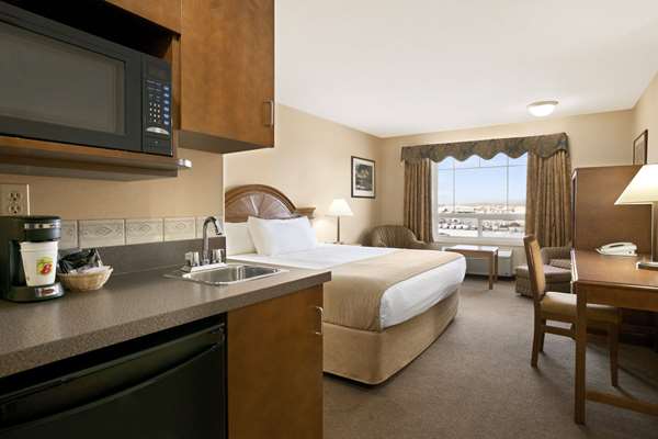  - Super 8 Hotel High Level