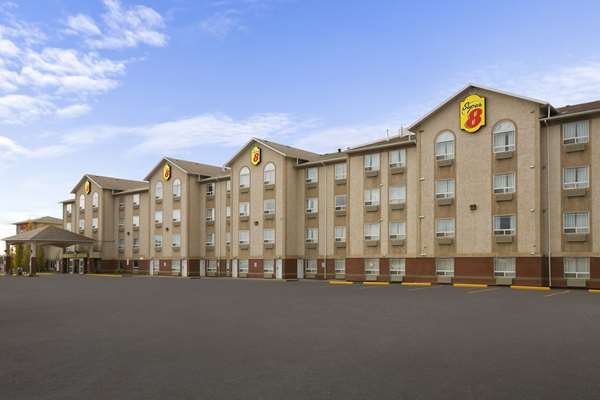 Exterior view - Super 8 Hotel Fort Nelson