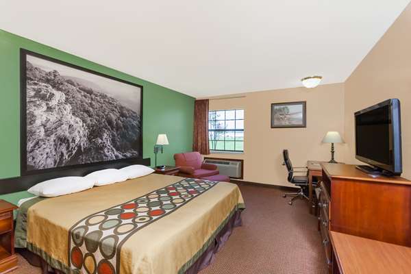  - Super 8 Hotel Searcy