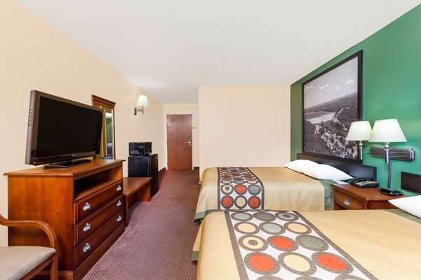  - Super 8 Hotel Searcy