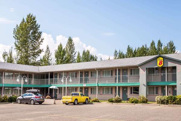Exterior view - Super 8 Motel Quesnel