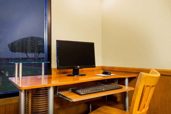 Conference Area - Super 8 Motel Lindsay