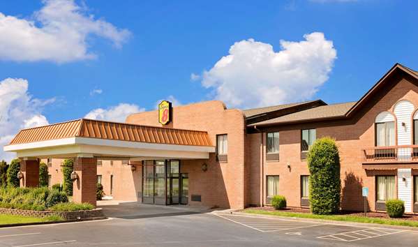 Exterior view - Super 8 Hotel Metropolis - I-24, Exit 37