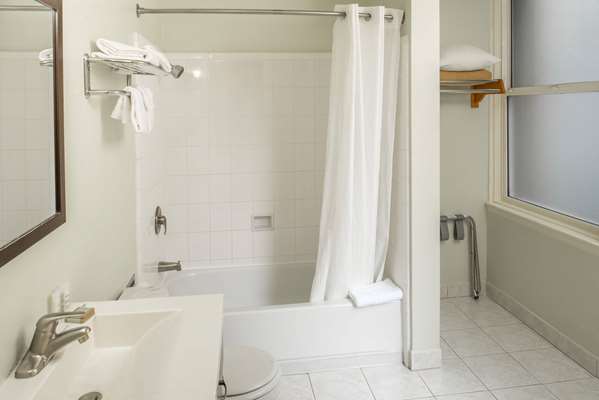  - Super 8 Hotel San Francisco